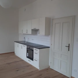 VIKTOR & COMPANY s.r.o.